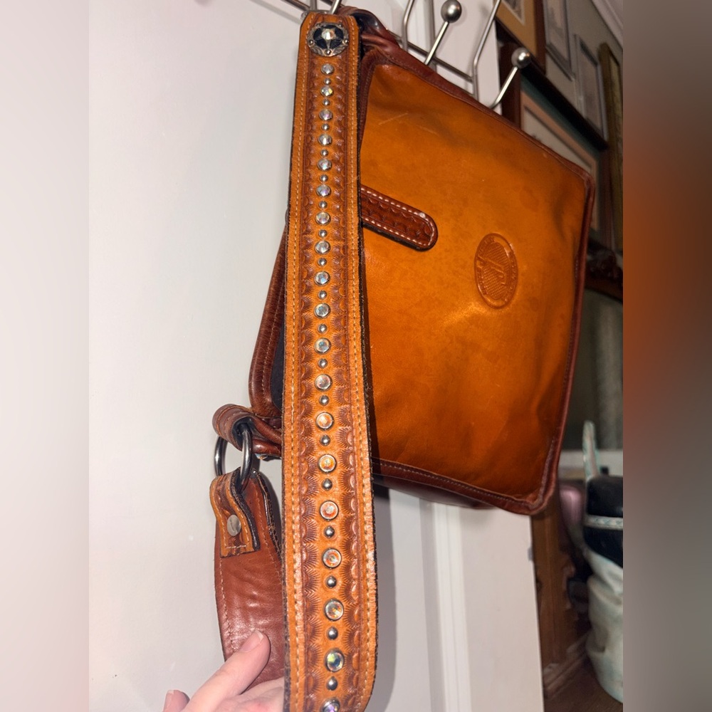 Double J Saddlery Hand-Tooled Leather Cowhide Crystal Western Shoulder Bag - Picture 12 of 16